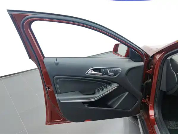 Mercedes-Benz GLA 2019