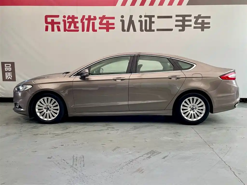 Ford Mondeo 2015 — фото 3