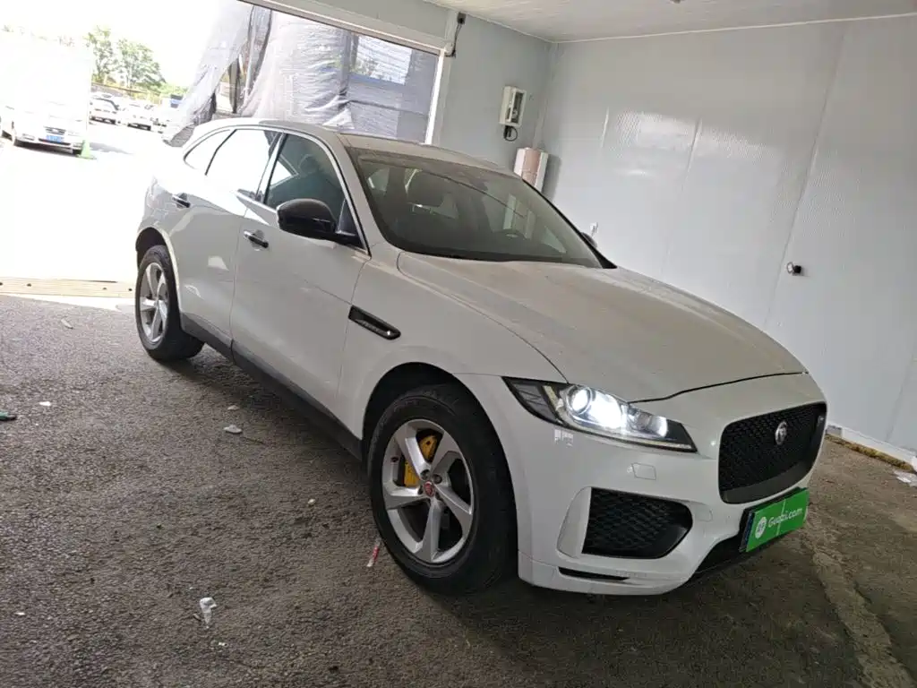 Jaguar F-PACE 2020 — фото 4
