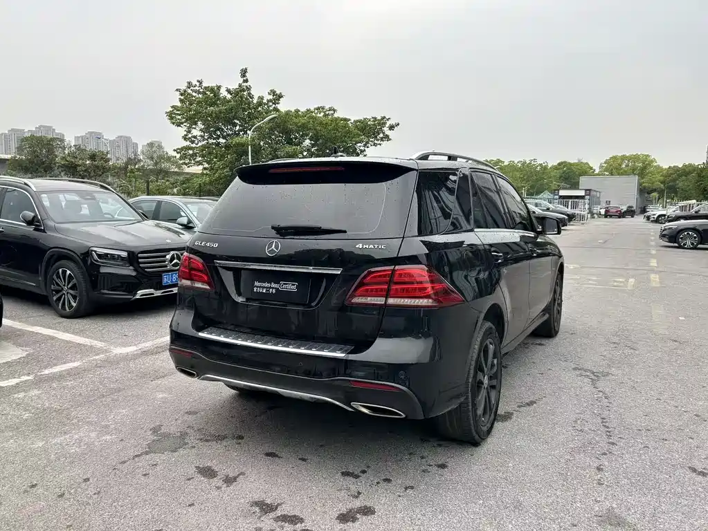 Mercedes-Benz GLE 2019 — фото 8
