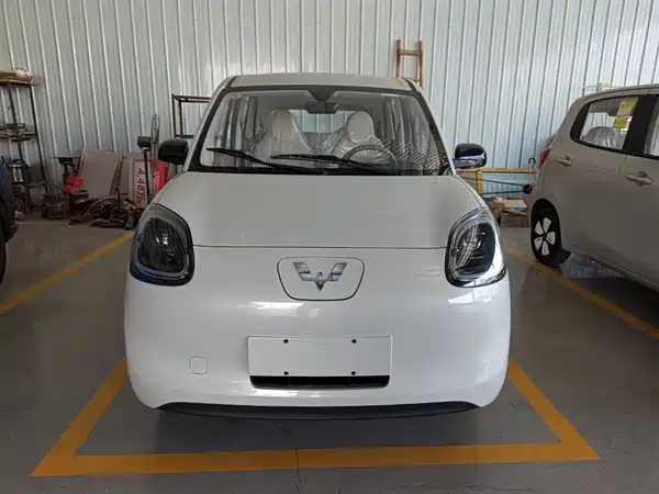 Wuling Hongguang MINIEV 2025