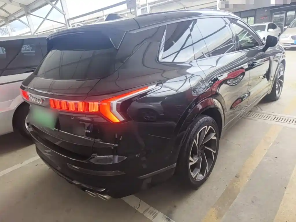 Lynk & Co 09 EM-P 2022