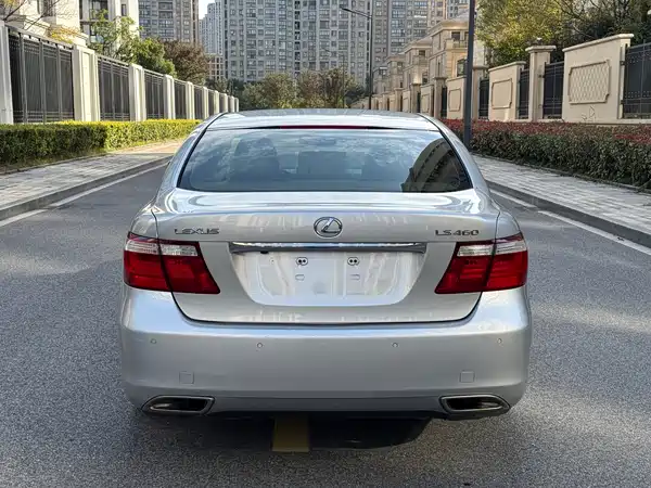 Lexus LS 2007