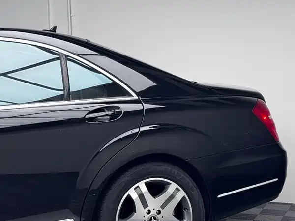 Mercedes-Benz S-Class 2012