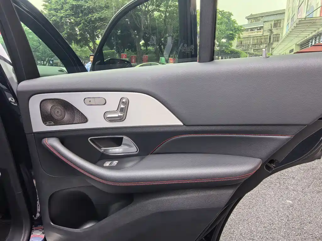 Mercedes-Benz GLE AMG 2021 — фото 25