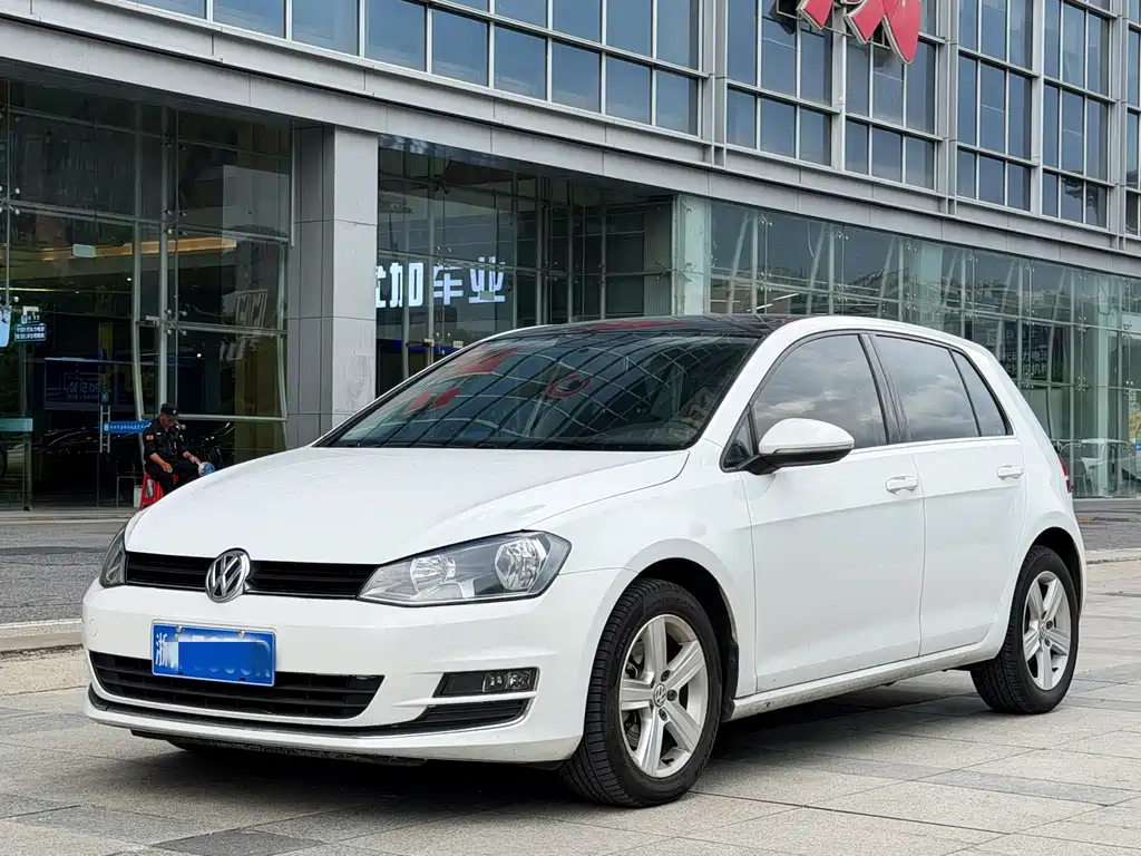 Volkswagen Golf 2016