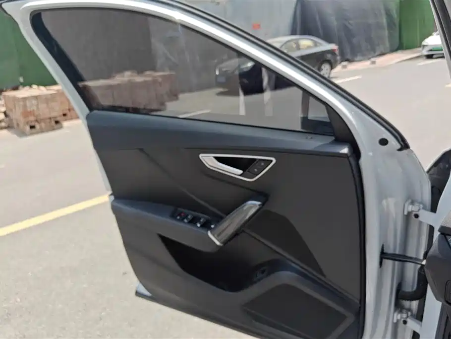 Audi Q2L 2022