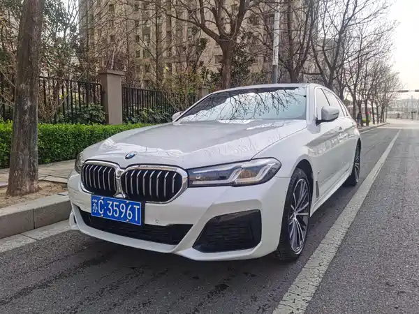 BMW 5 Series 2023