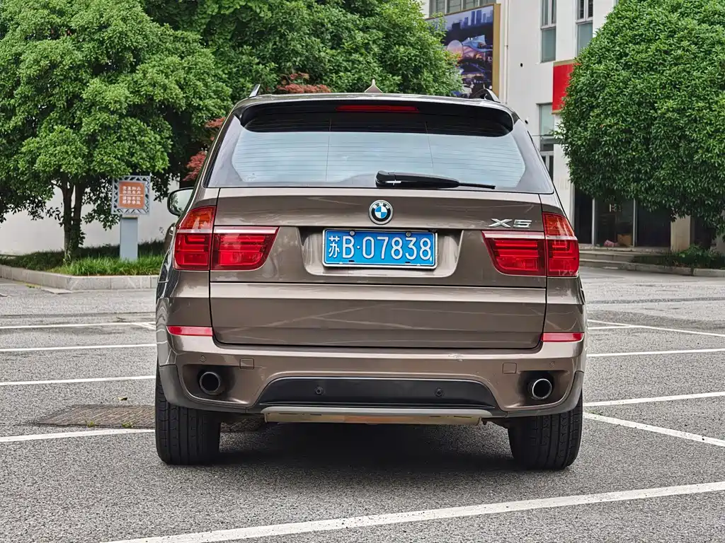 BMW X5 2011 — фото 5