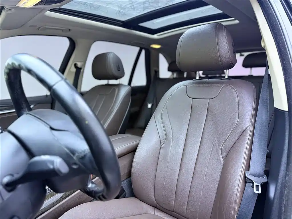 BMW X5 New Energy 2016 — фото 4