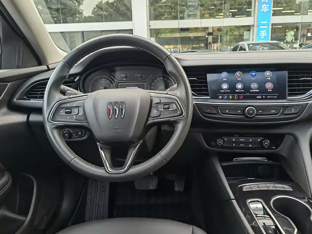 Buick Regal 2023 — фото 12