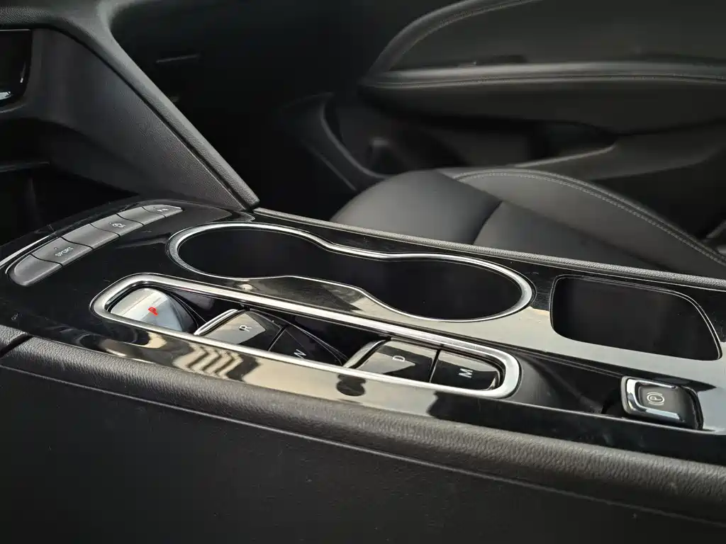 Buick Regal 2023 — фото 14