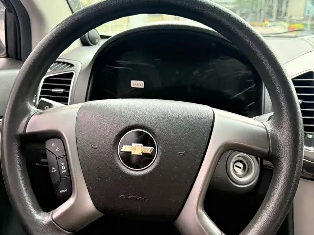 Chevrolet Captiva 2014 — фото 18