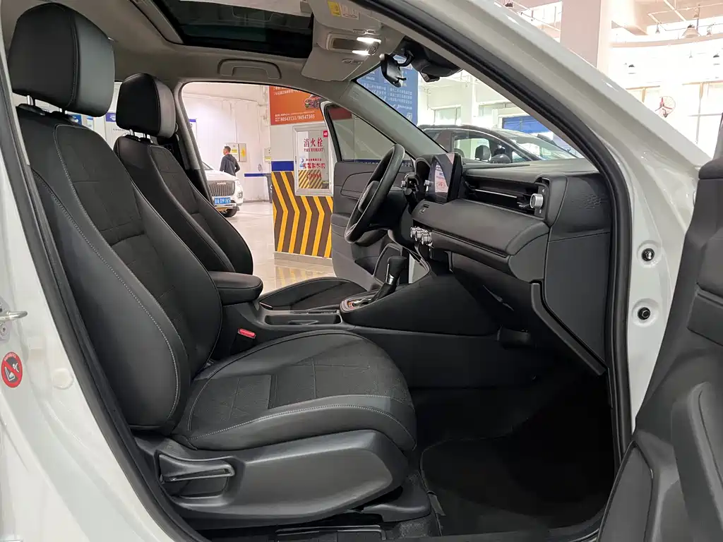 Honda Vezel 2023 — фото 10