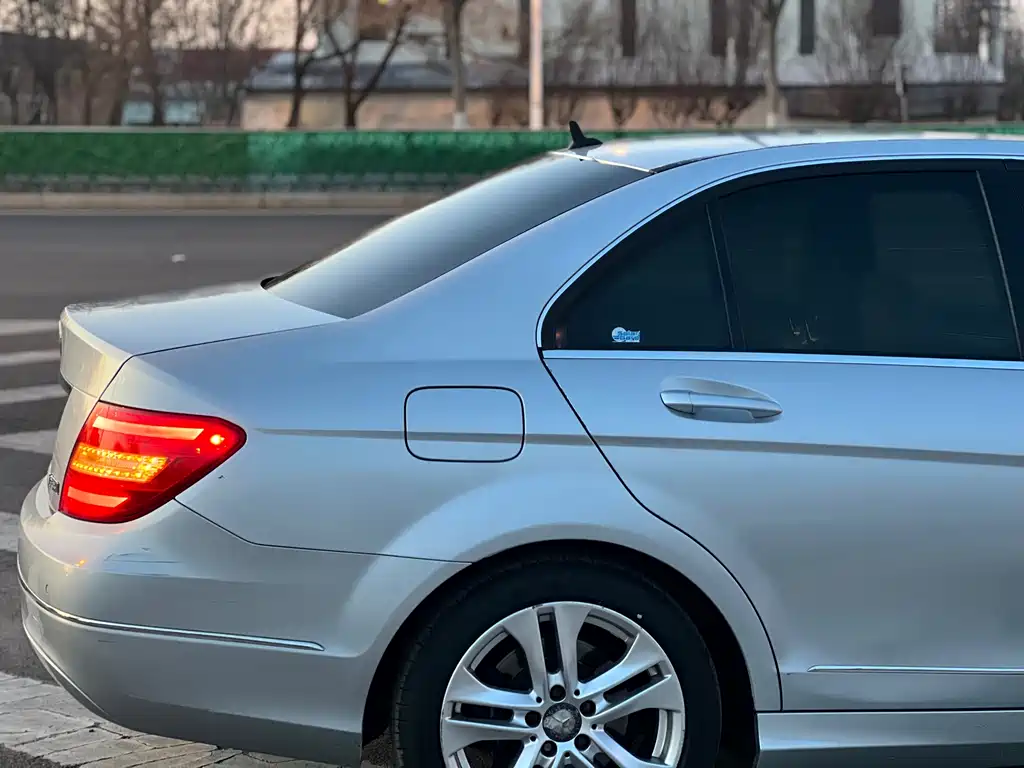 Mercedes-Benz C-Class 2013 — фото 19