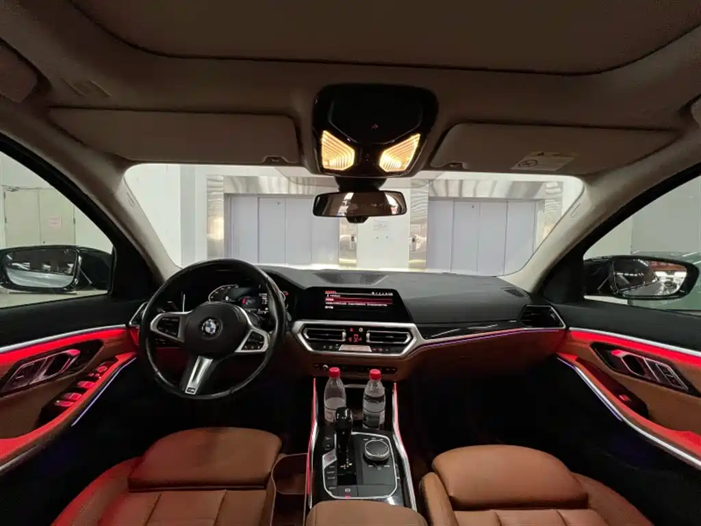 BMW 3 Series 2021 — фото 17