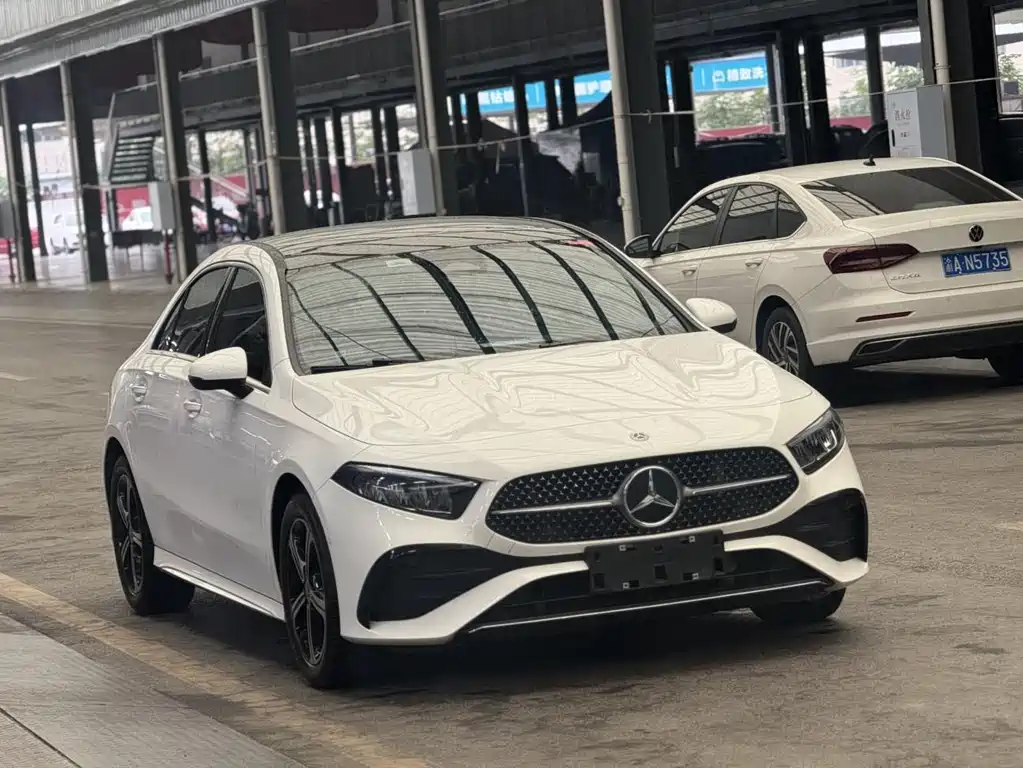 Mercedes-Benz A-Class 2023