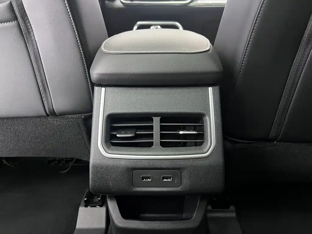 Haval H6 2023 — фото 15