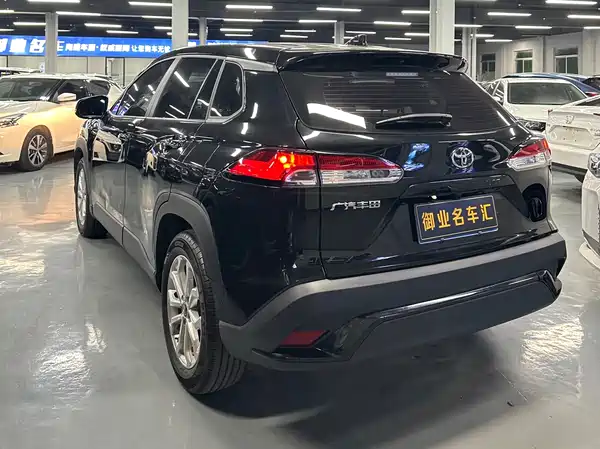 Toyota Frontlander 2023