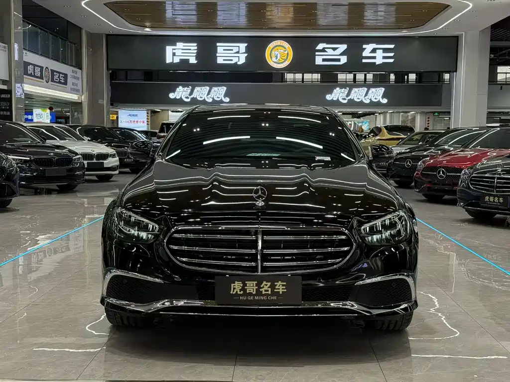 Mercedes-Benz E-Class 2022