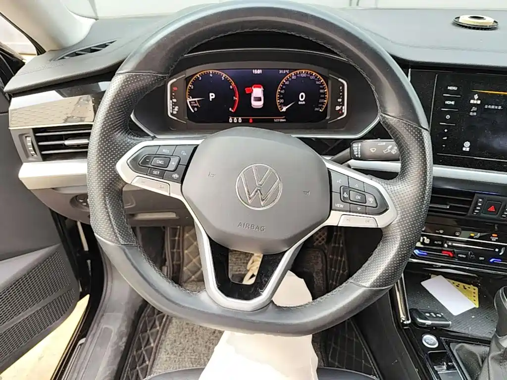 Volkswagen Passat 2022 — фото 11