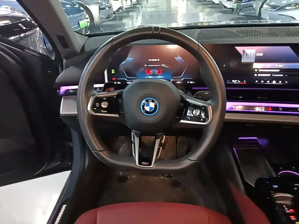 BMW i5 2024 — фото 11