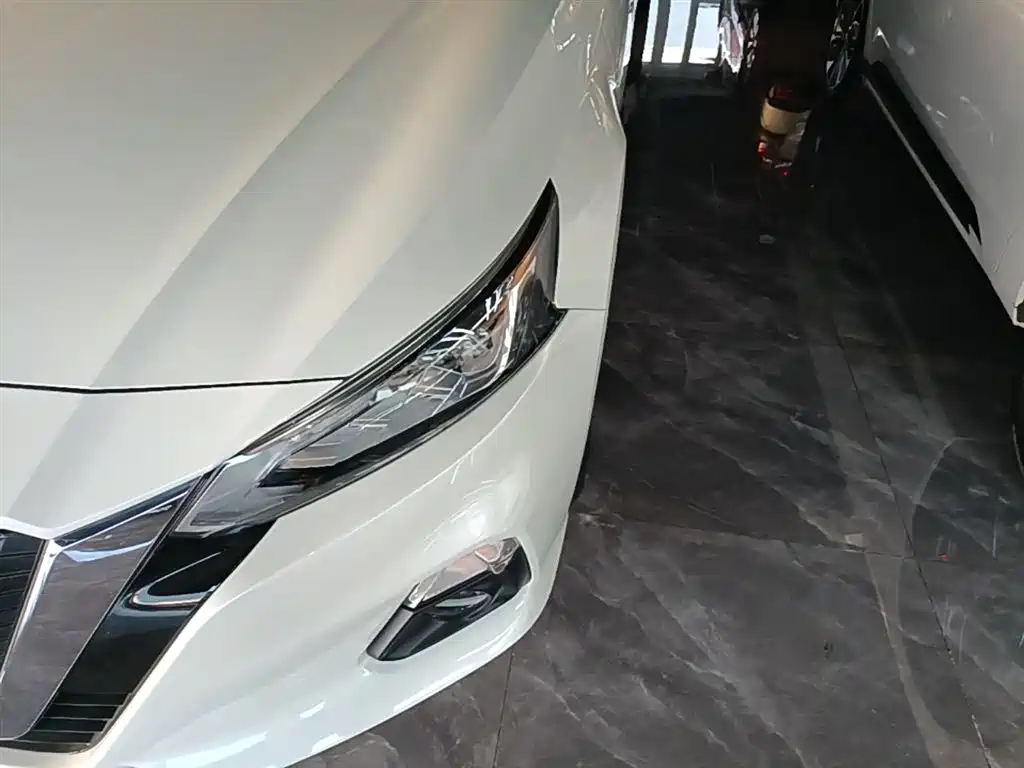 Nissan Teana 2022 — фото 24
