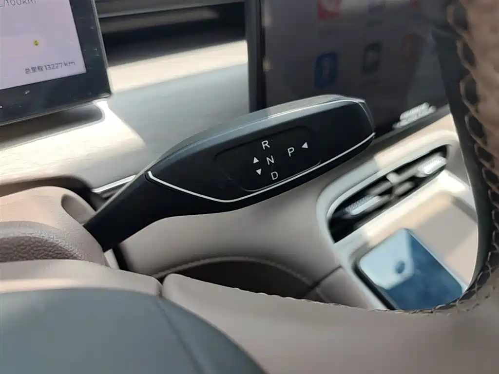 Chery Tiggo 8 PLUS C-DM 2025 — фото 14