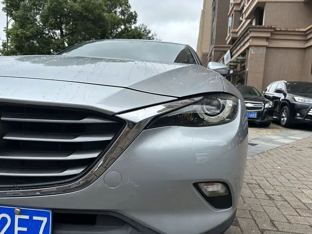 Mazda CX-4 2018 — фото 9