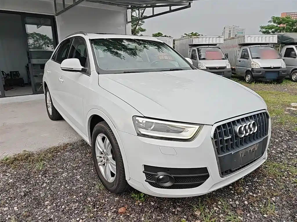 Audi Q3 2014 — фото 4