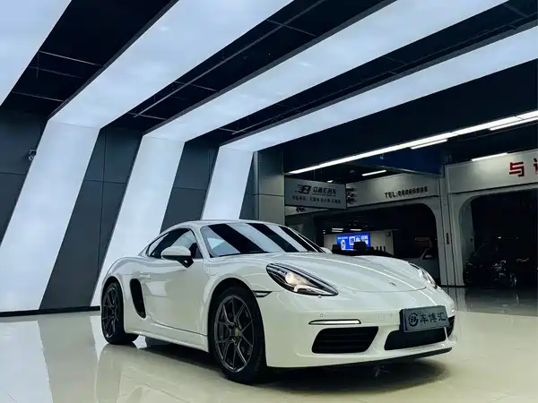 Porsche 718 2022