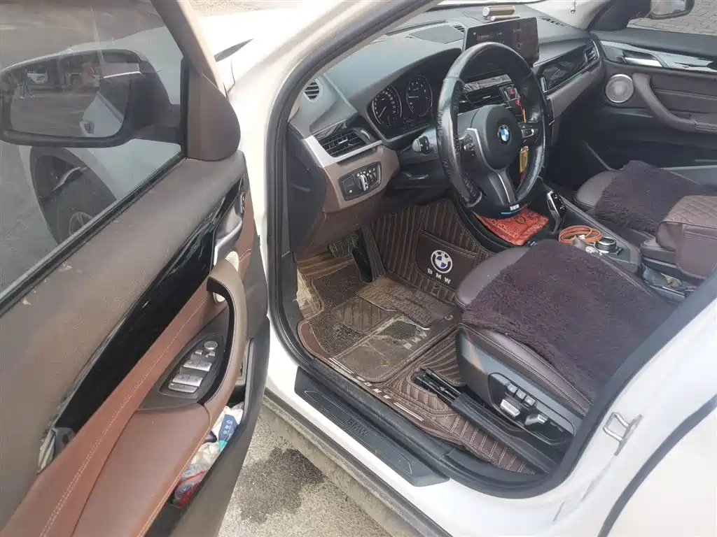BMW X1 2022 — фото 12