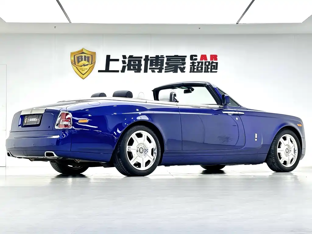 Rolls-Royce Phantom 2011 — фото 8