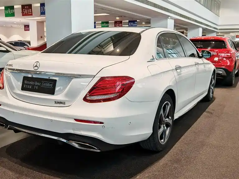 Mercedes-Benz E-Class 2019 — фото 4