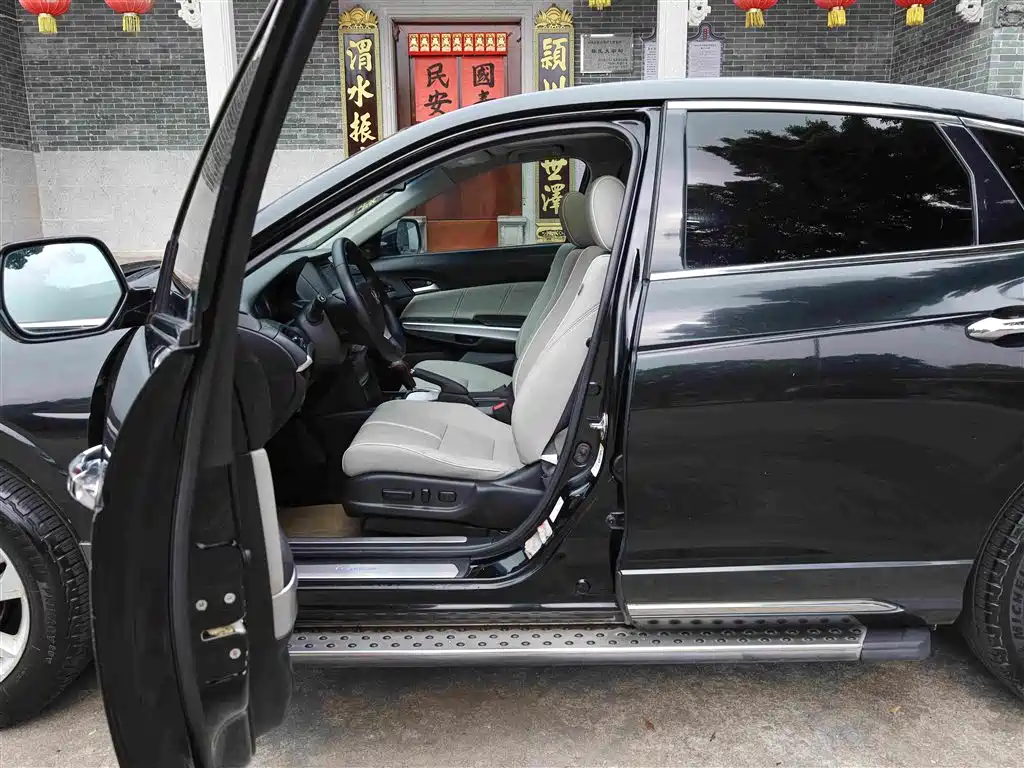 Honda Crosstour 2014 — фото 16
