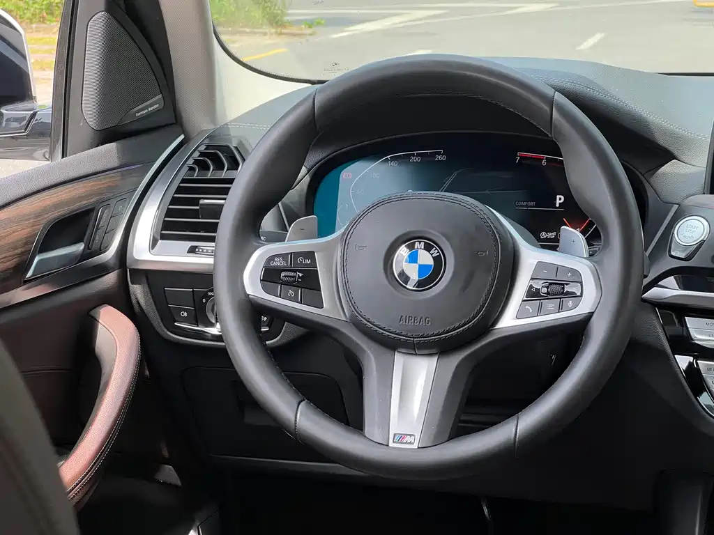 BMW X3 2020 — фото 17