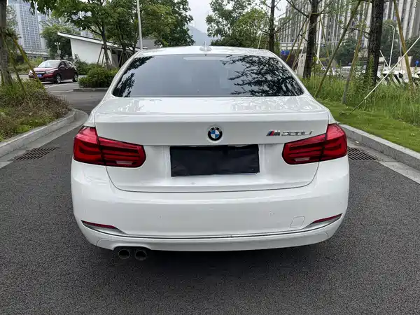 BMW 3 Series 2018