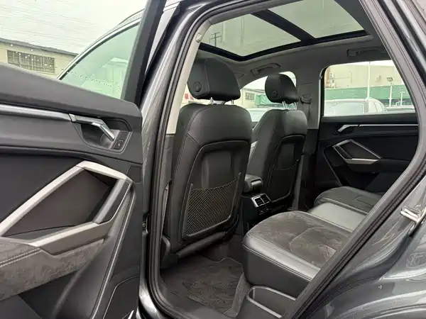 Audi Q3 2021