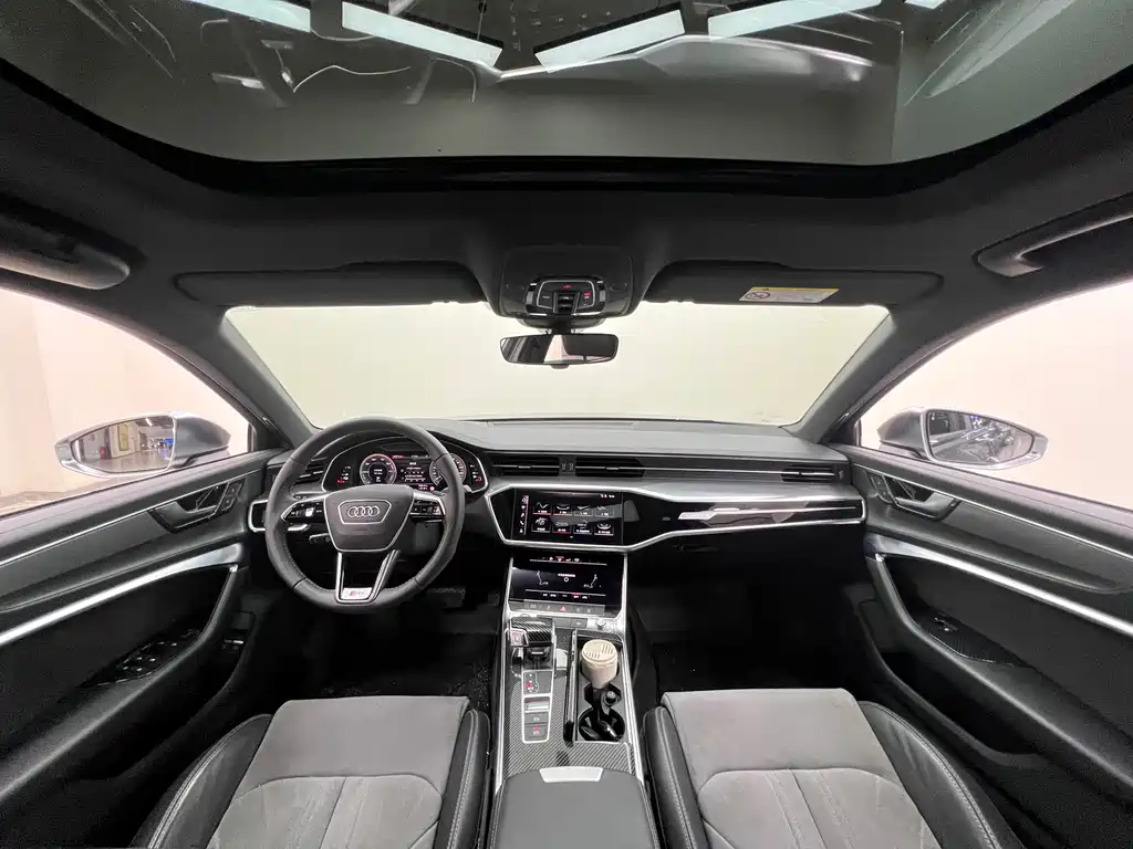 Audi A6L New Energy 2021 — фото 21
