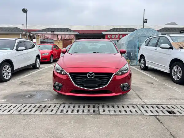 Mazda 3 Axela 2014