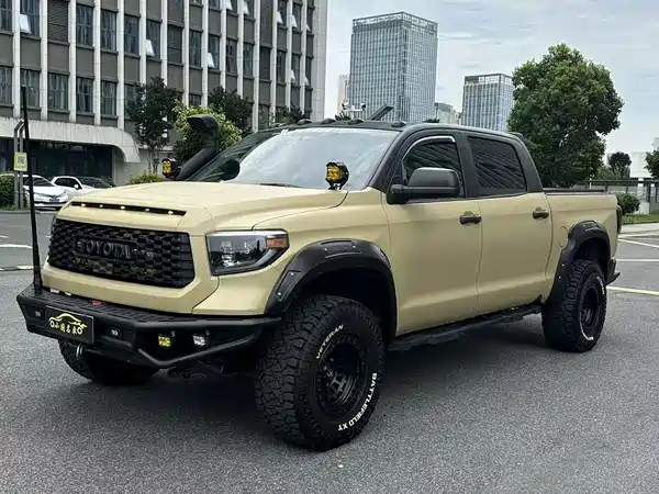 Toyota Tundra 2014