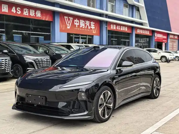 NIO ET5T 2024