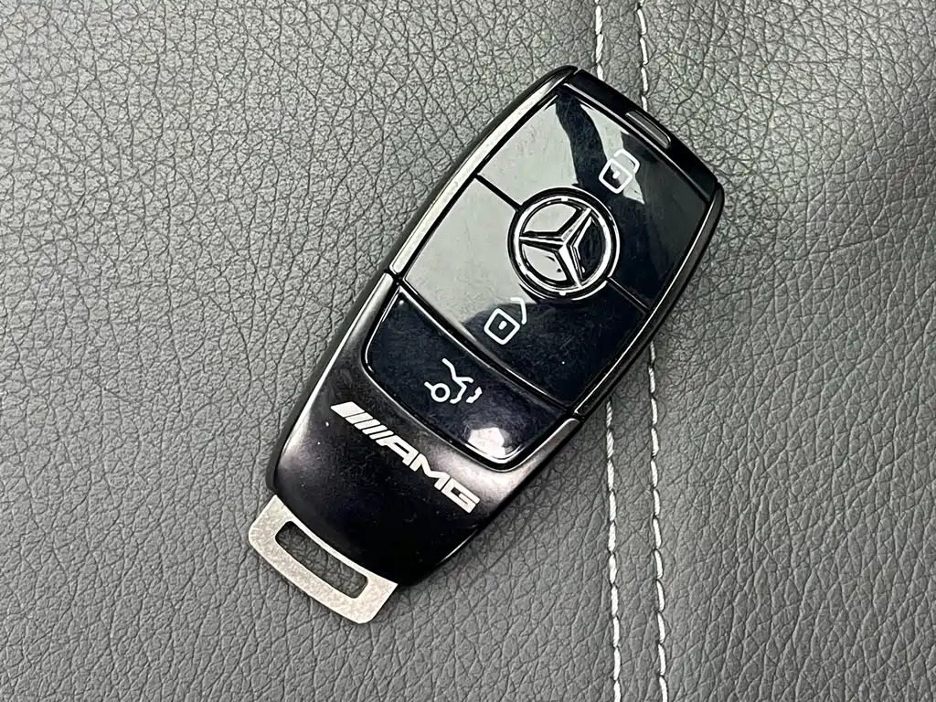 Mercedes-Benz GLB AMG 2022 — фото 15