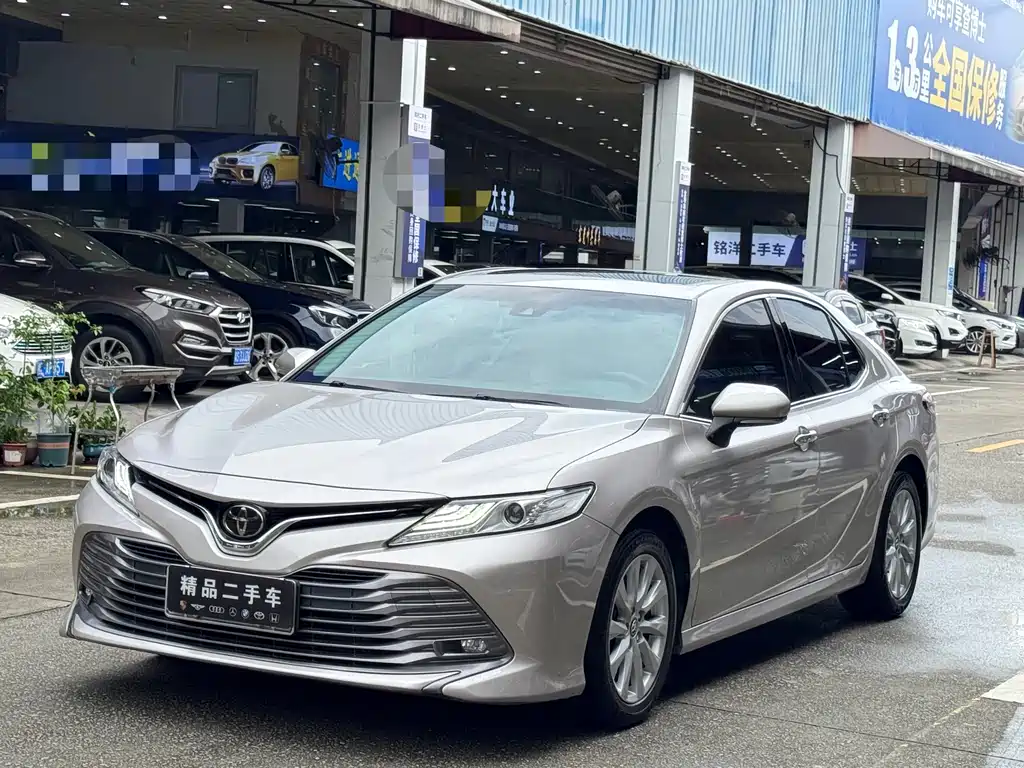 Toyota Camry 2018