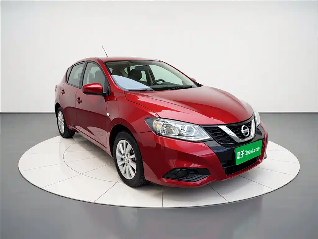 Nissan Tiida 2017 — фото 22