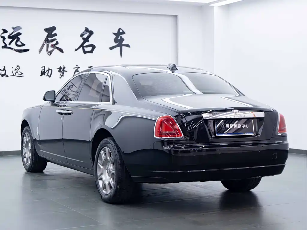 Rolls-Royce Ghost 2020 — фото 7