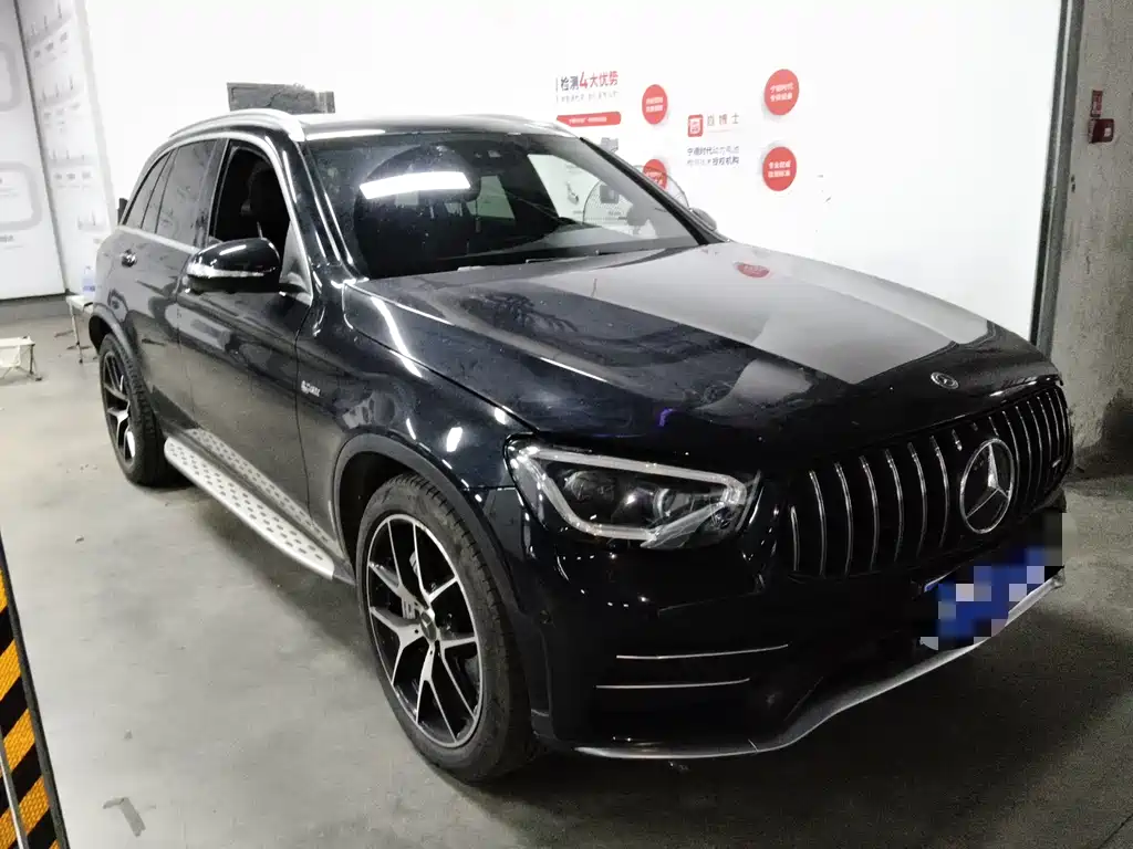 Mercedes-Benz GLC AMG 2021 — фото 4