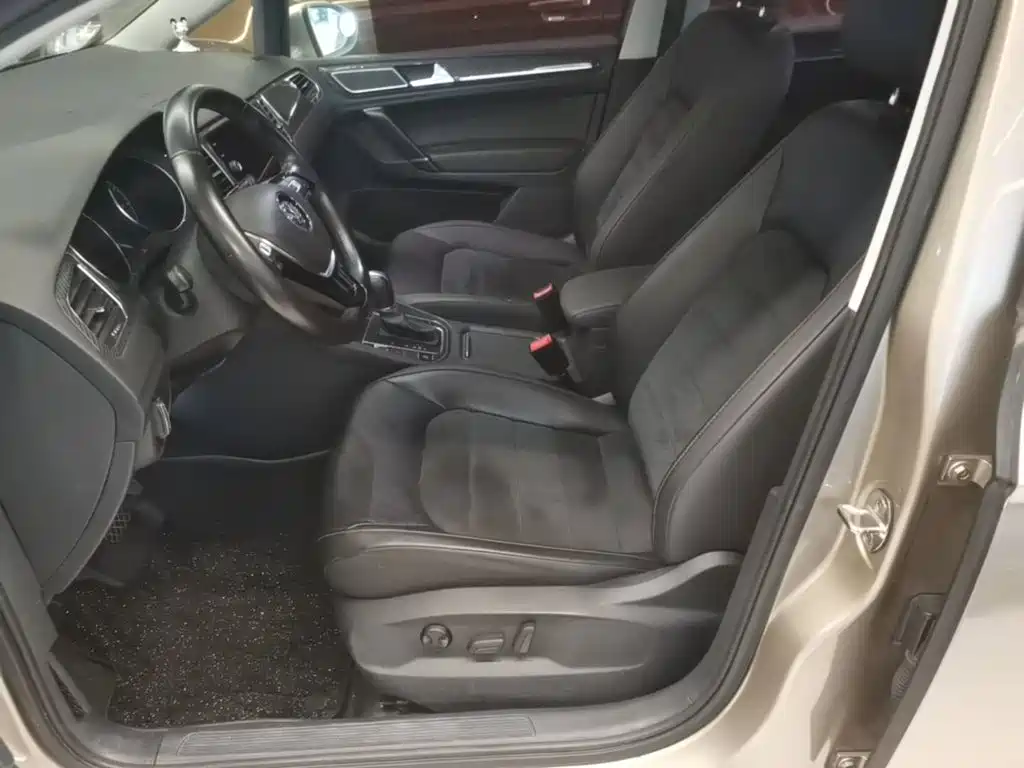 Volkswagen Golf Jialu 2018 — фото 15