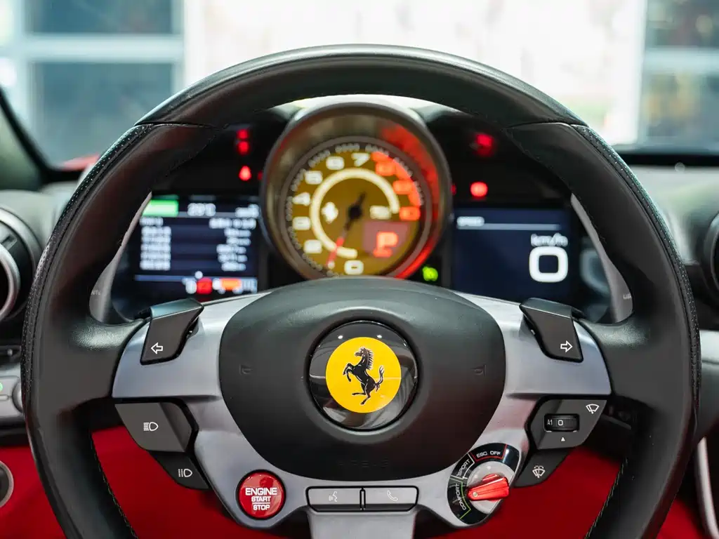 Ferrari Portofino 2019 — фото 29
