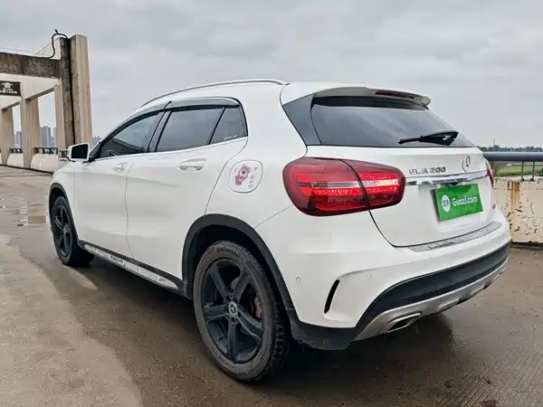 Mercedes-Benz GLA 2019